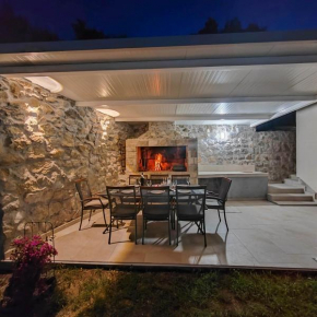 Lagunitas Holiday House
